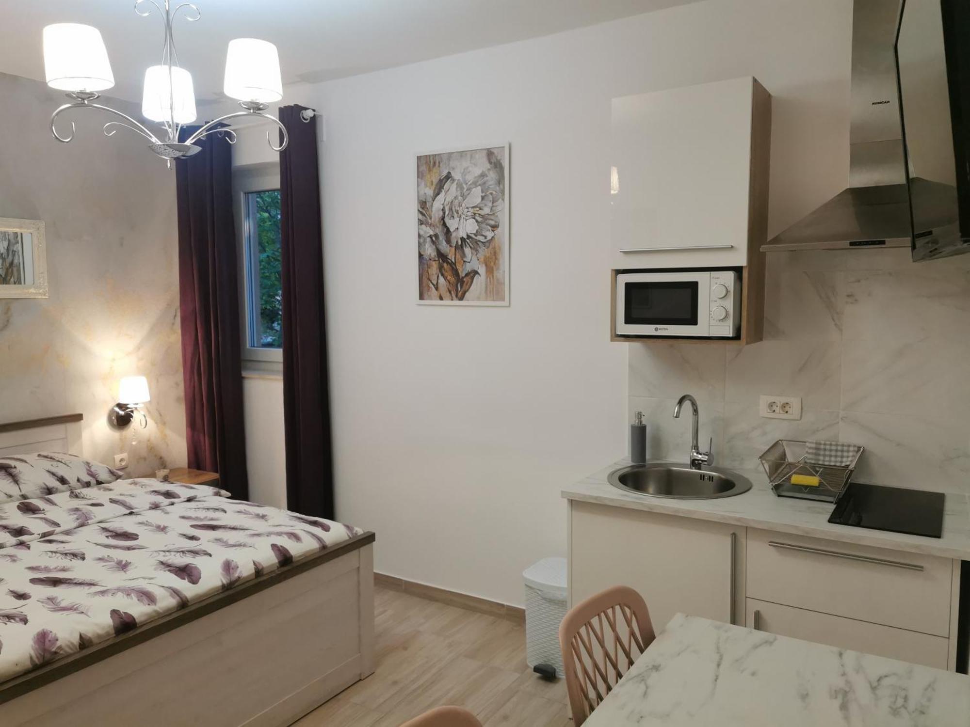 Apartments Jo Сень Экстерьер фото