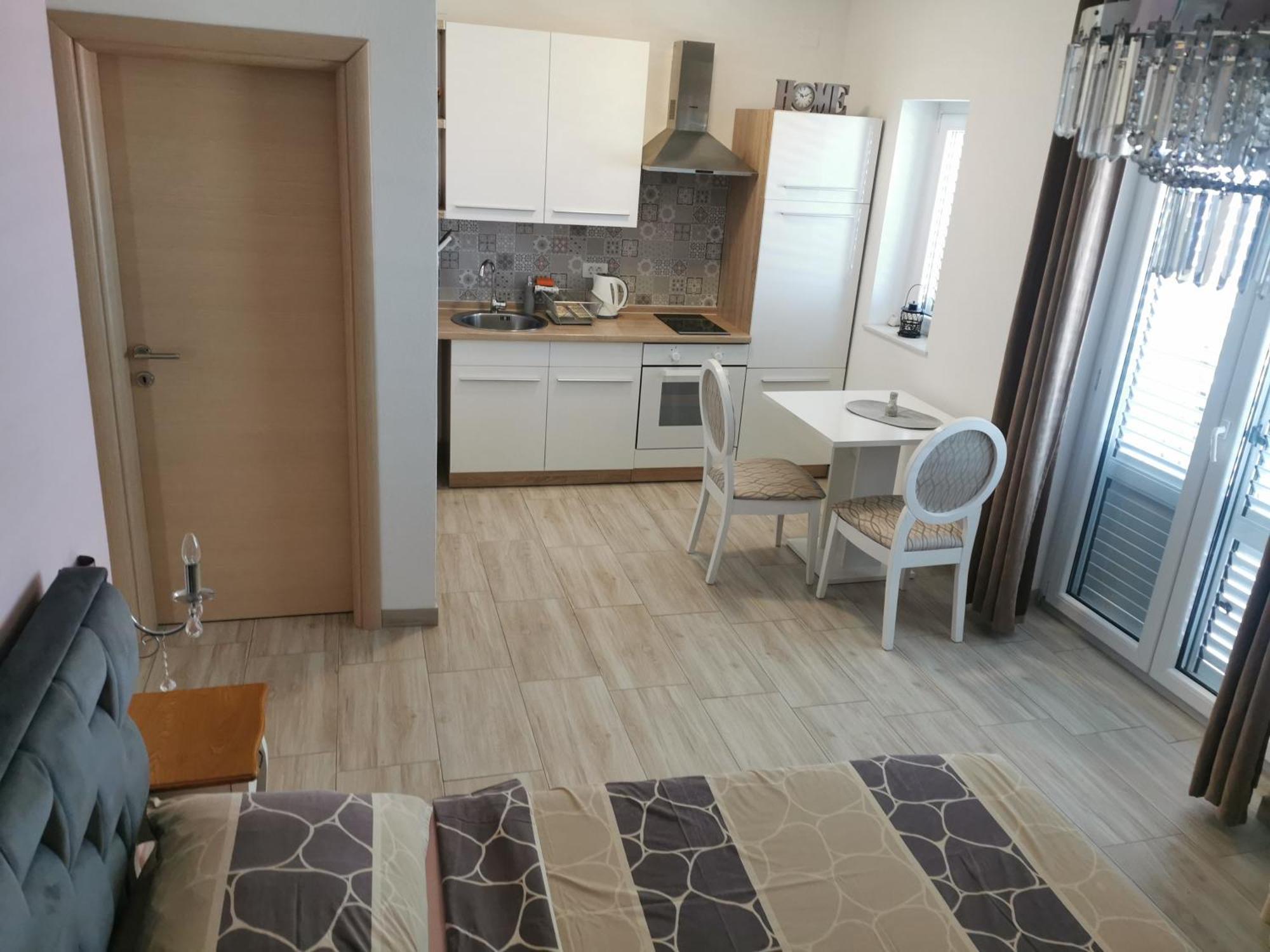 Apartments Jo Сень Экстерьер фото